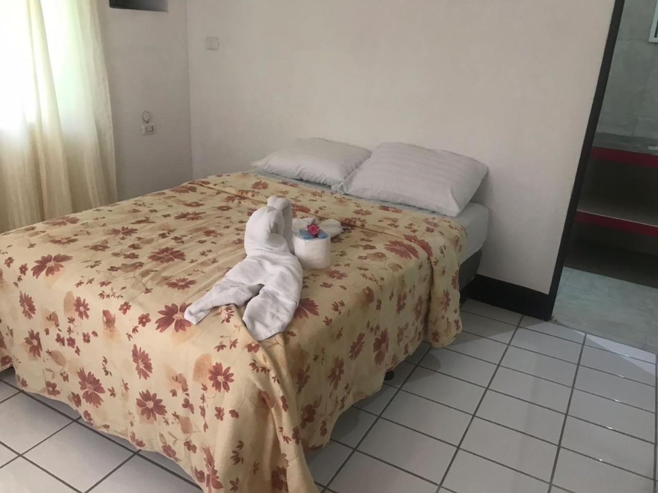 Hotel Cabinas Cafe Del Mar Manuel Antonio Exteriér fotografie